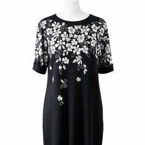 Karen Scott Black & White Floral Dress Size L – Gently Worn